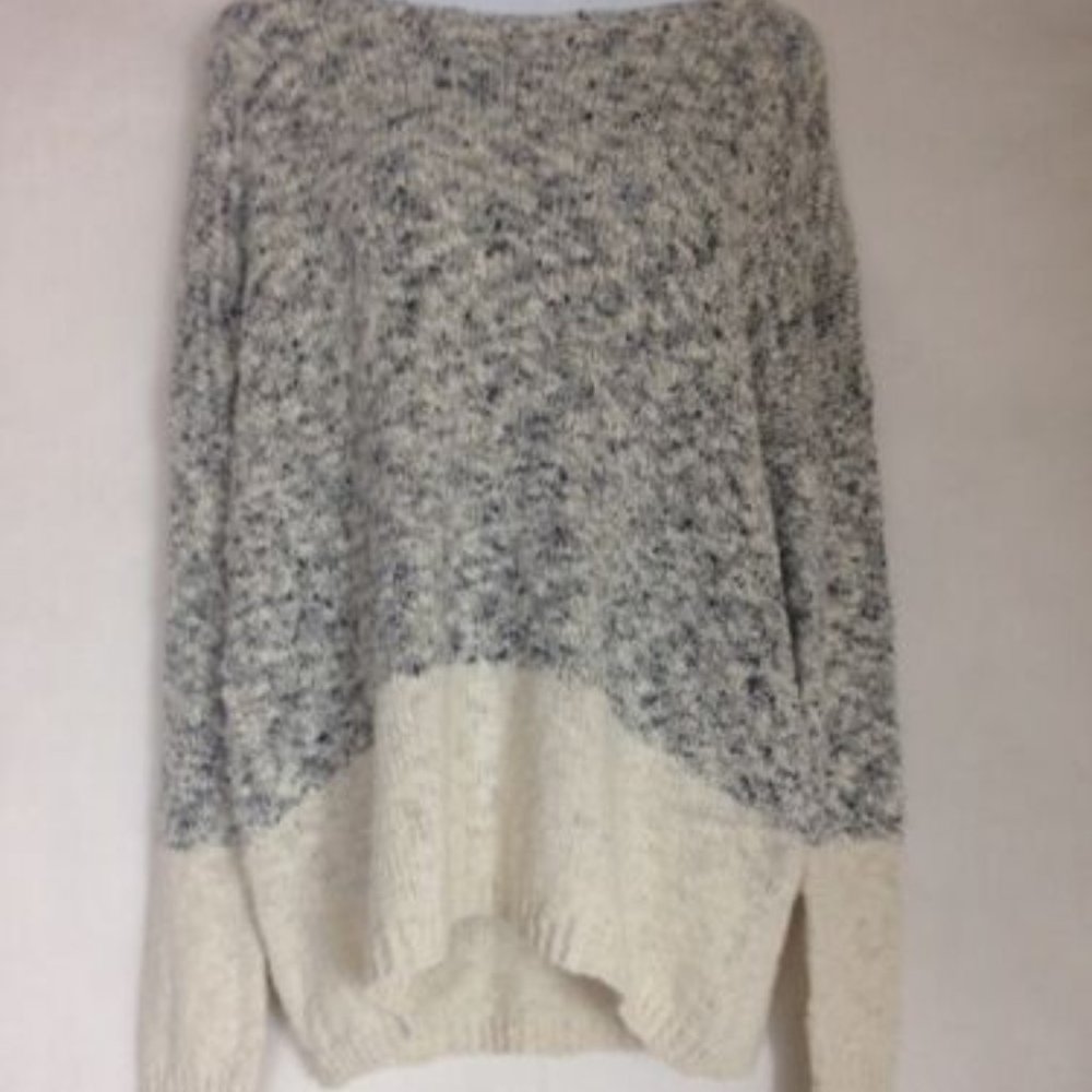 Vince Cream Marl Sweater Color Black NWT Size M